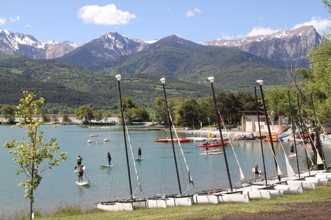 Le Vieux Chalet Bed and Breakfast Embrun Esterno foto