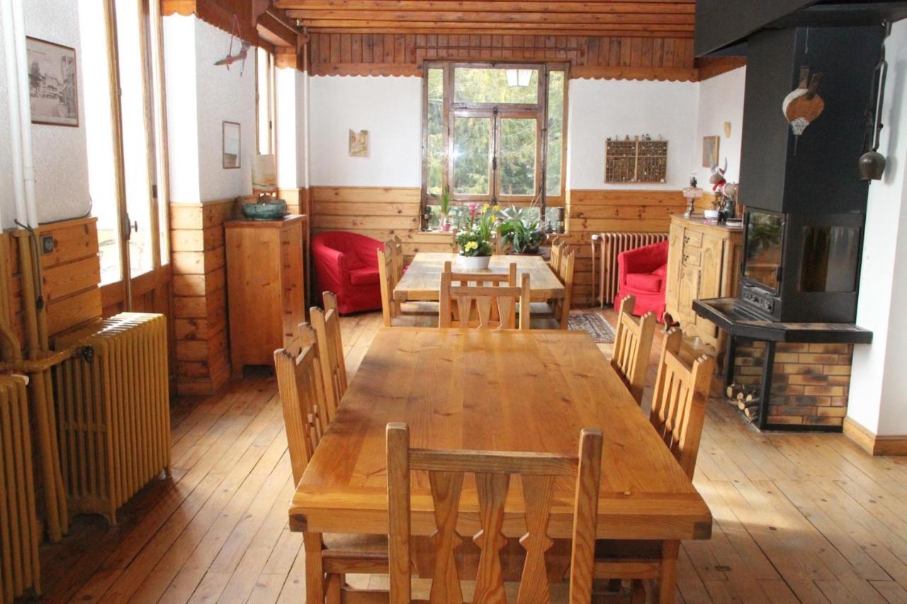 Le Vieux Chalet Bed and Breakfast Embrun Esterno foto